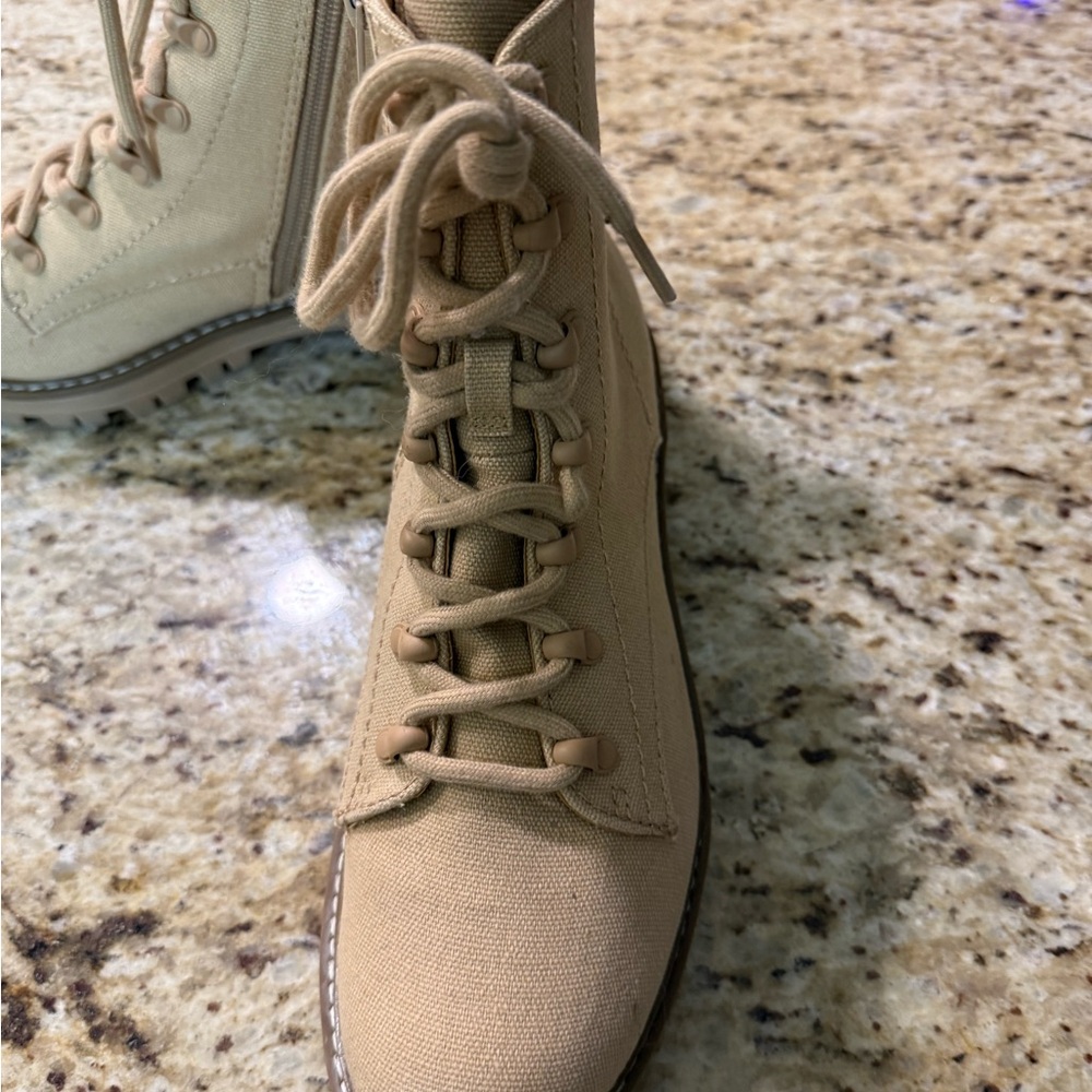 NWOT Universal Thread Parker Combat Lace Up Ankle Boots Hiking Boots 9.5 9 1/2 - Picture 6 of 11